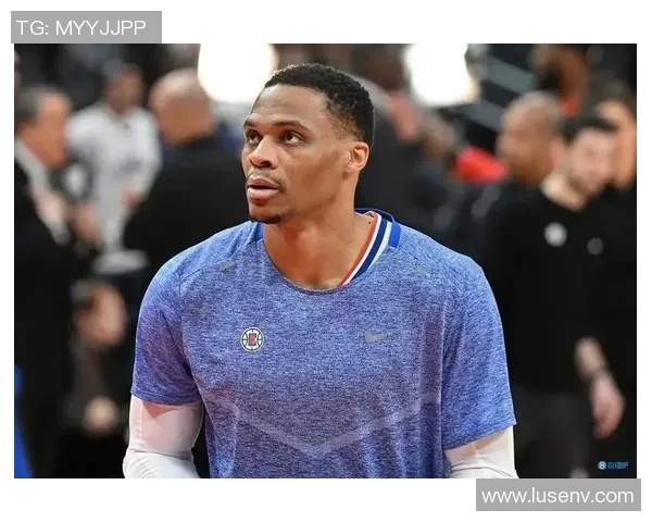 火箭球星威少表现低迷，球迷质疑球队状态出现问题