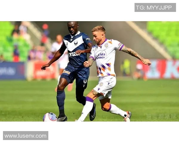 珀斯光茉迎战悉尼FC争夺澳超联赛关键三分的精彩对决